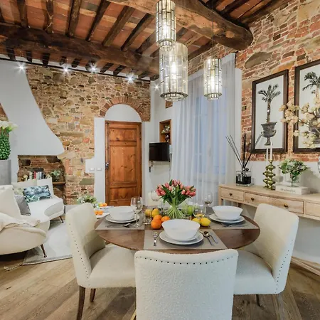 Casa Cinnamon * לוקה